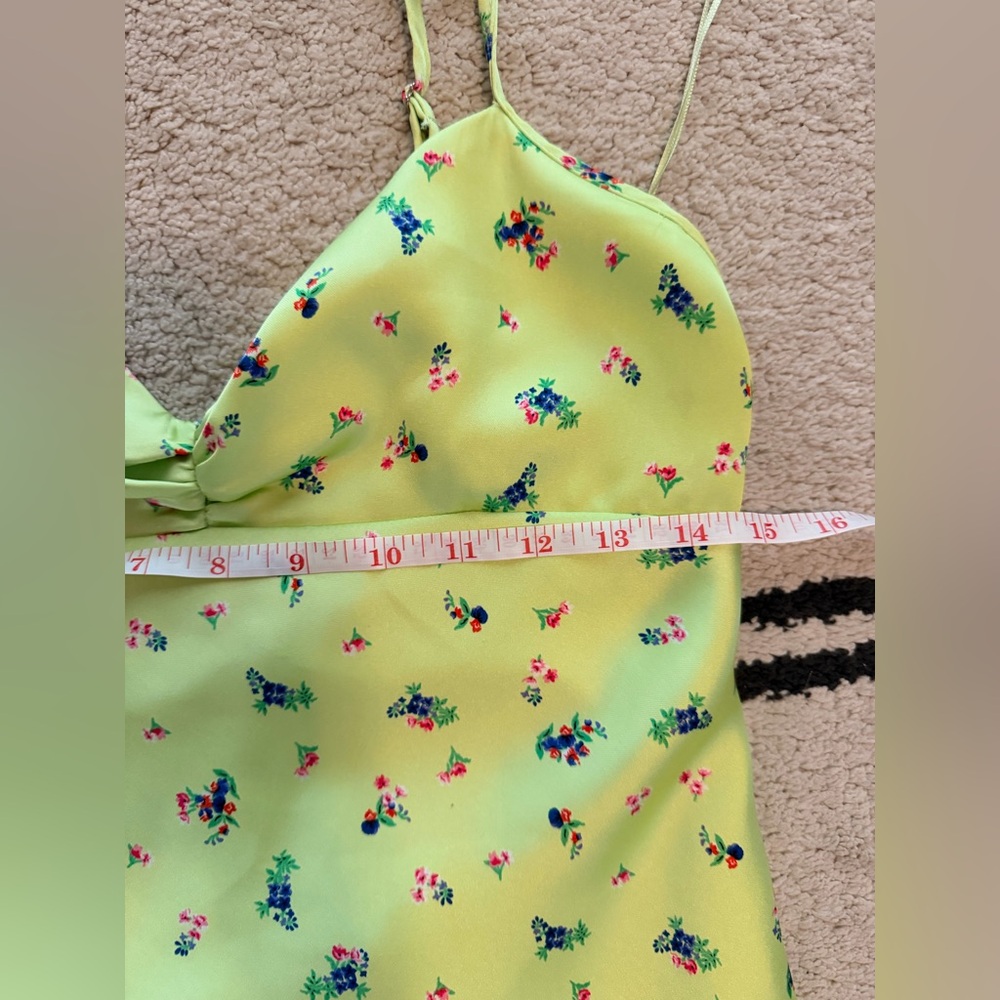 Zara floral satin dress - Picture 10 of 10